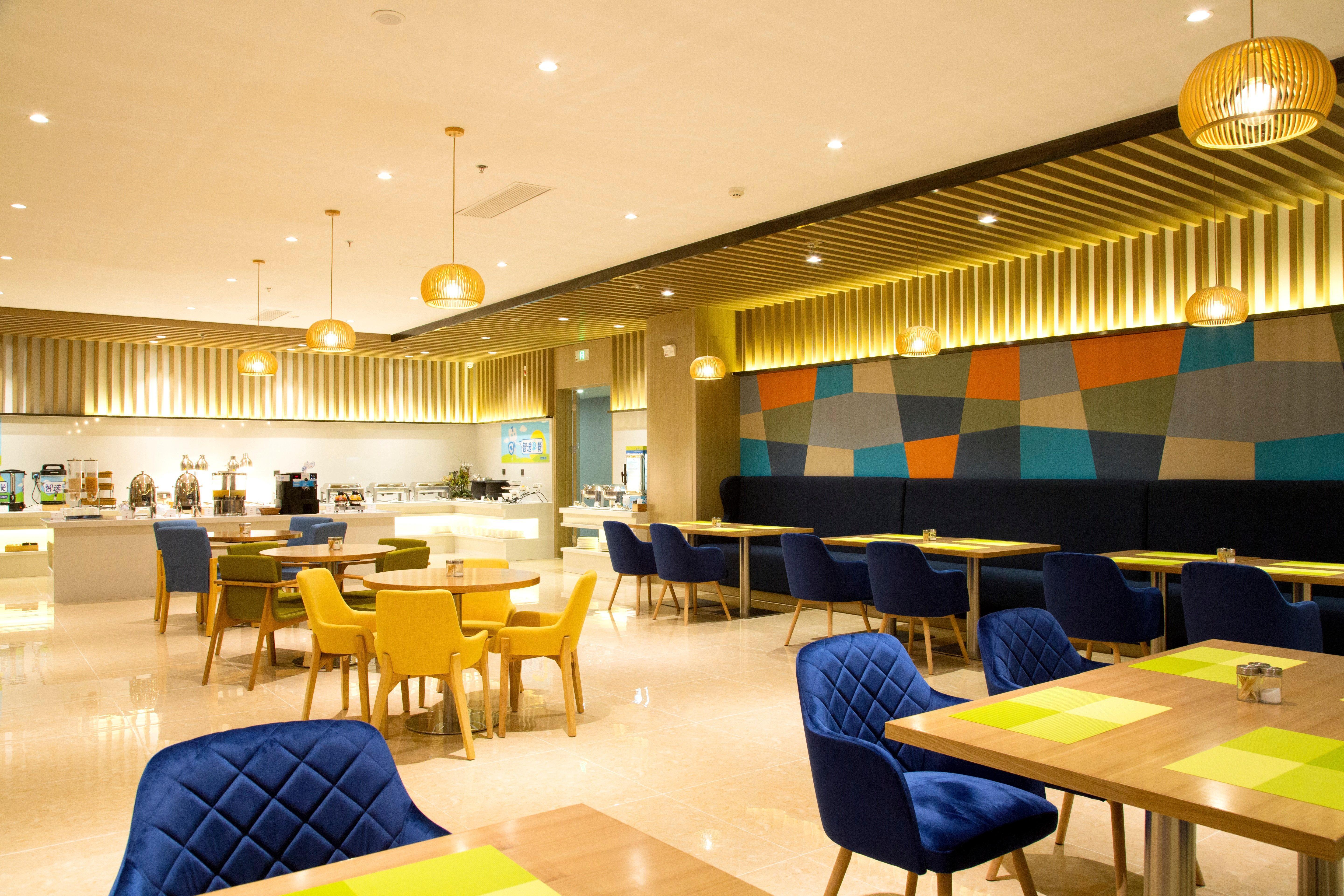 Holiday Inn Express Anshan Downtown By Ihg Buitenkant foto